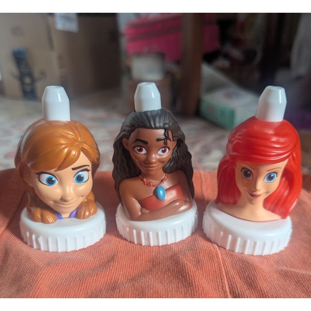 Good 2 Grow Juice Bottle Toppers Ariel, Moana, Anna Lot of 3 Disney Princess